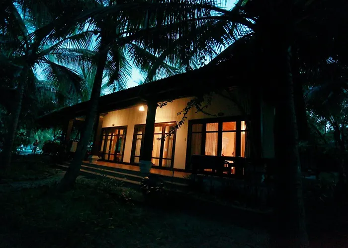 Lang Co Beach Resort
