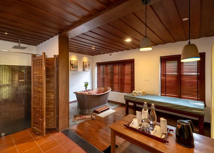 Spicetree Munnar Hotel Chinnakanal