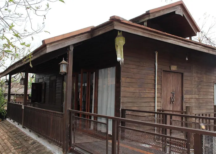 Capital O 75421 Baan Singkham Boutique Resort
