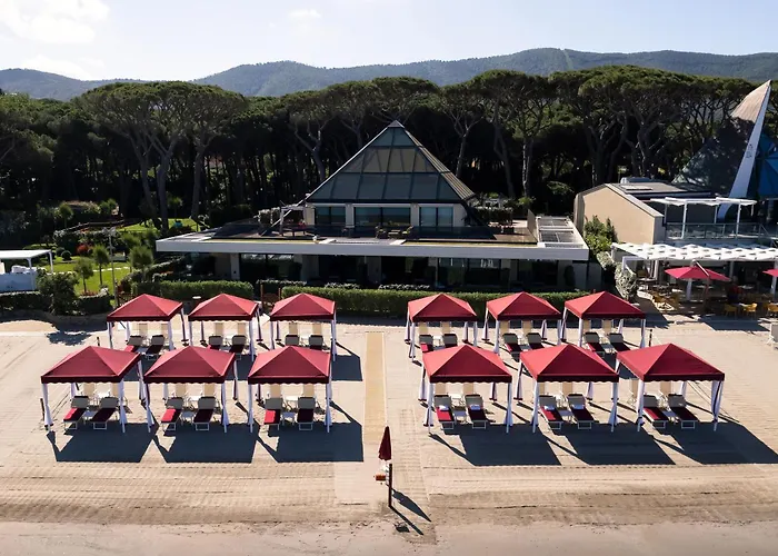 Cala Beach Resort