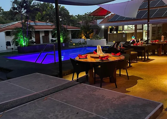Parrot Resort Moalboal