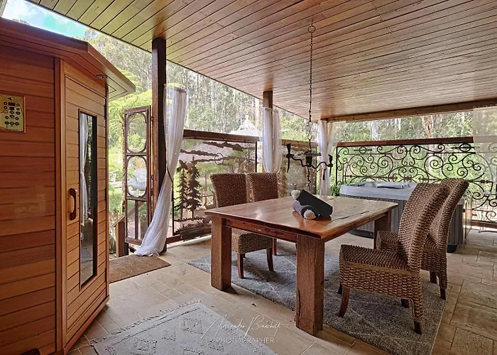 Mudstone Spa Retreat