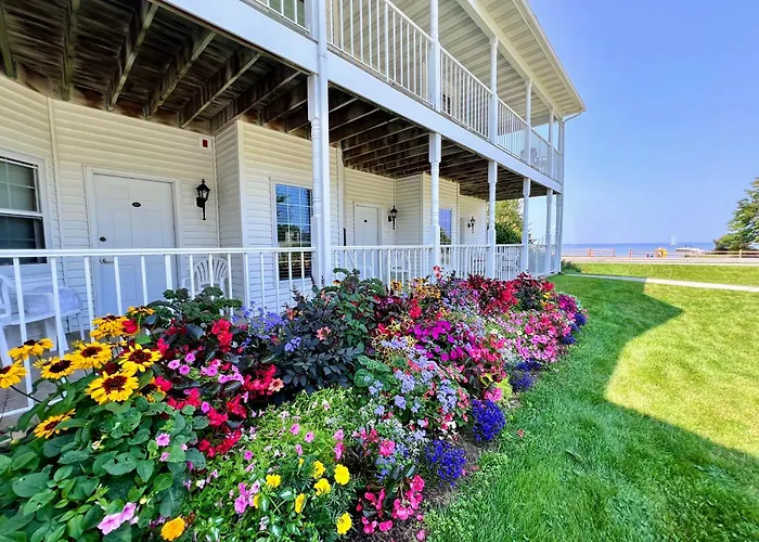 Bay Breeze Resort