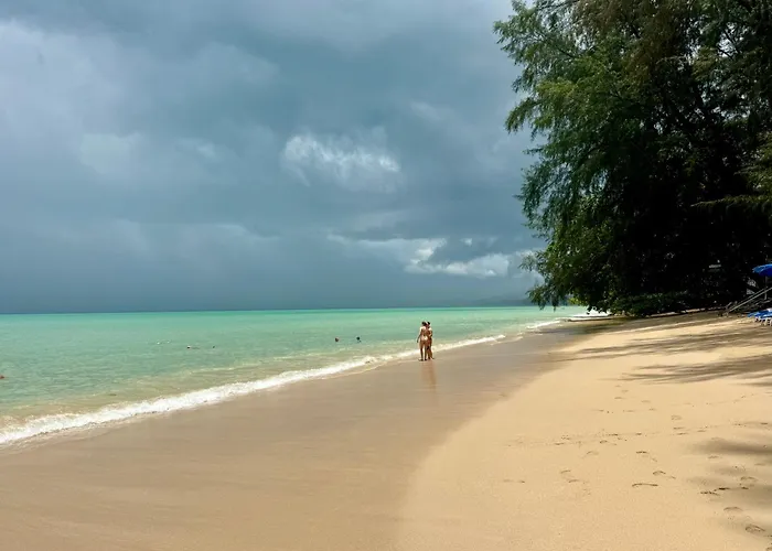 Ao Thong beach Resort Bang Sak