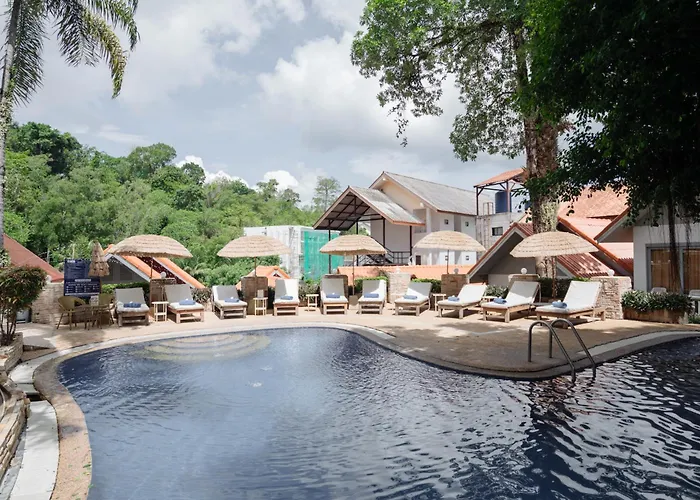 Club Bamboo Boutique Patong Beach Resort