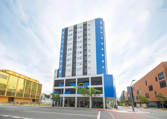 Hop Inn Hotel Aseana City Manila