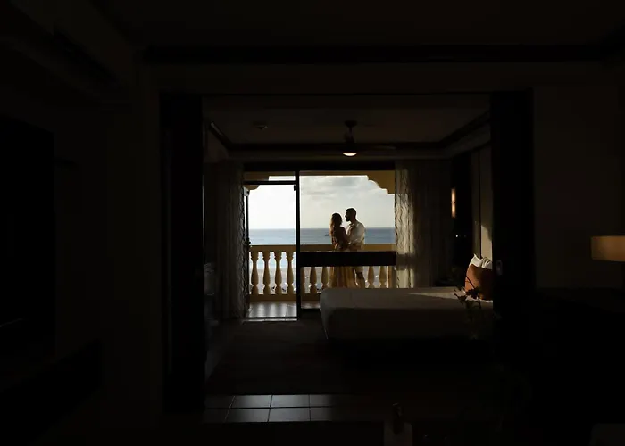 Bucuti & Tara Boutique Beach Resort - Adult Only Palm Beach