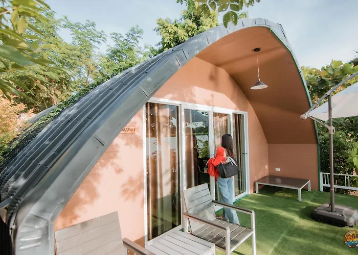 Manta Resort Ban Khao Tok