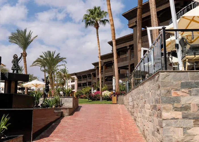 Royal Savoy Sharm El Sheikh (Adults Only) Hotel