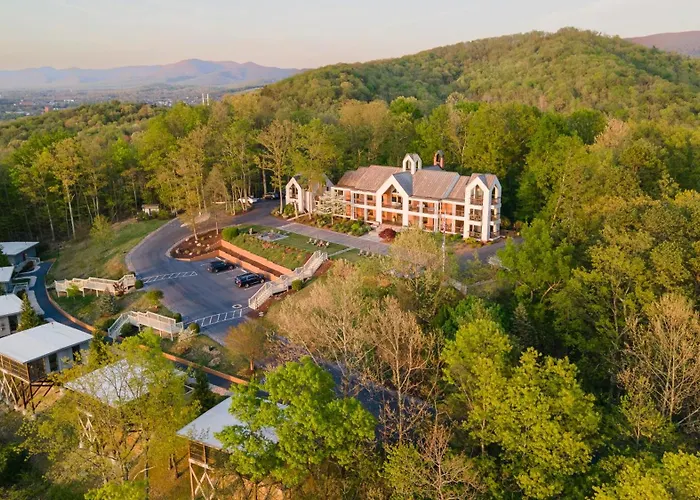 Iris Inn And Cabins