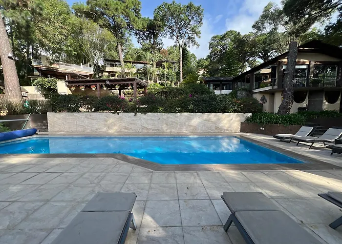 Loto Azul Resort & Spa
