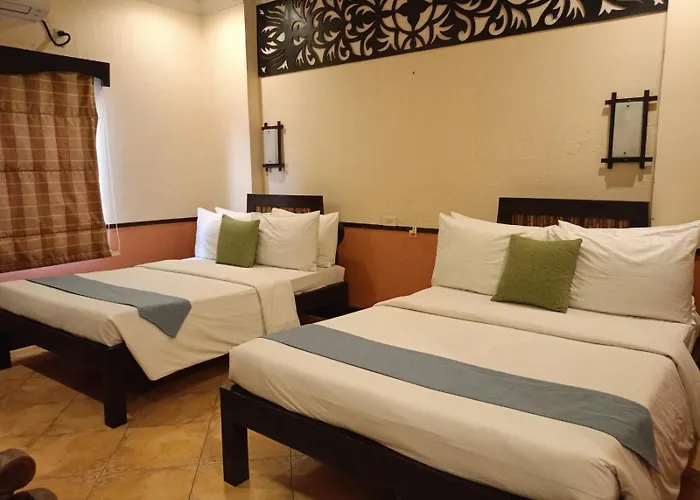 Playa Tropical Resort Hotel Currimao