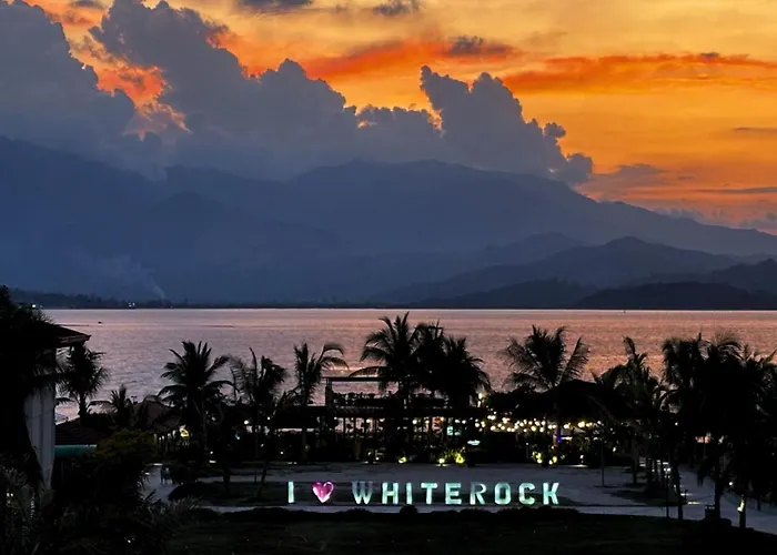 Whiterock Beach Hotel And Waterpark Subic Bay