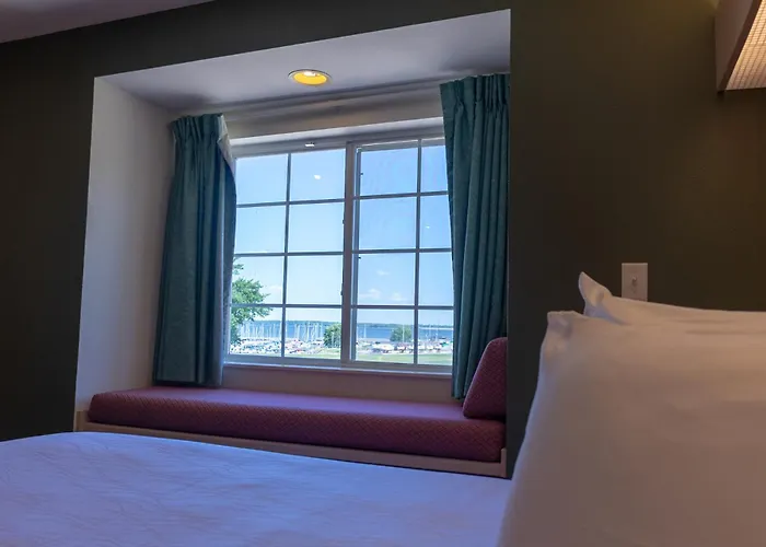 Mariner'S Village Resort