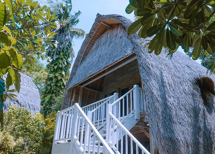 Hai Tide Beach Resort Nusa Lembongan 