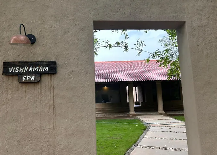 Tuli Veer Bagh Resort
