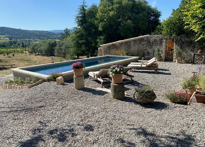 Le Domaine Saint Jean