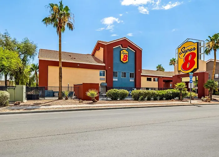 Super 8 By Wyndham Marana/Tucson Area