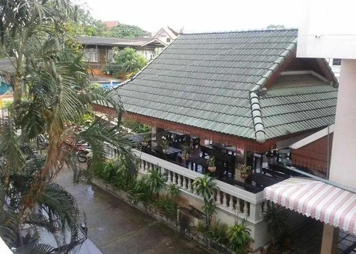 Hotel O Top North Guesthouse