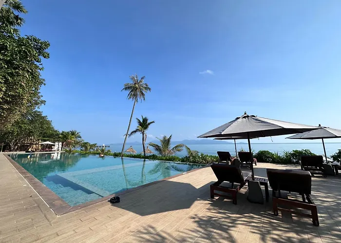Saree Samui