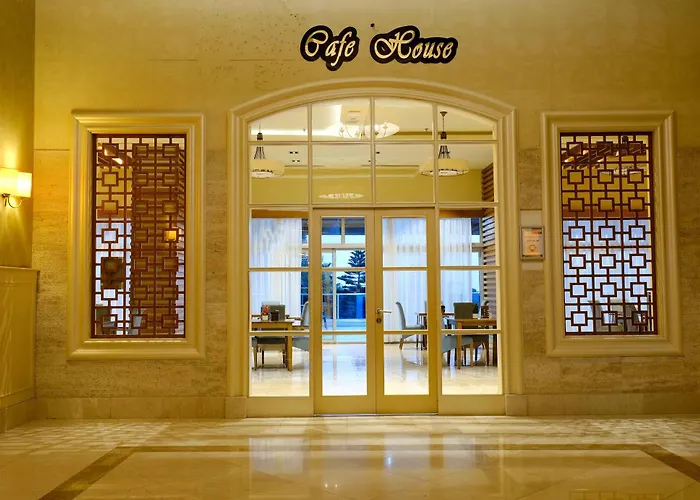 Kahya Resort Aqua & Spa Konaklı