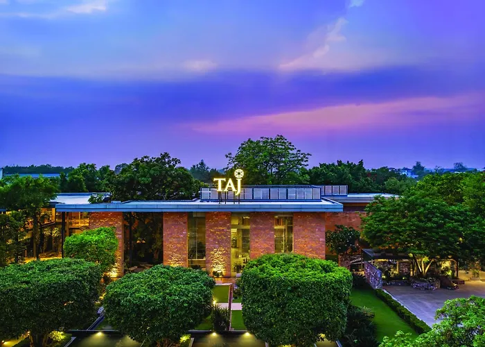 Taj Damdama Lake Resort & Spa, Gurugram