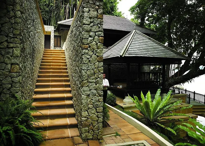 Pangkor Laut Resort - Small Luxury Hotels Of The World Kampong Pasir Bogak