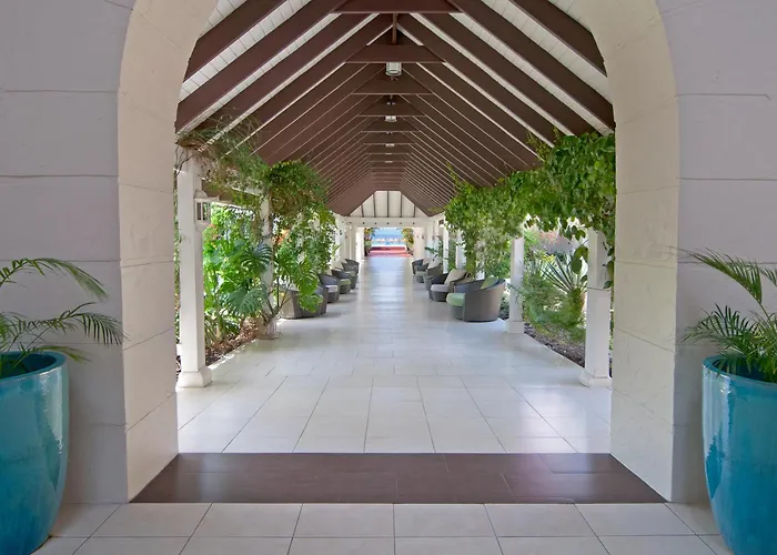 Radisson Grenada Beach Resort