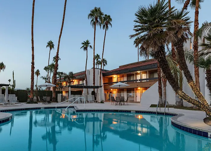 Travelodge By Wyndham Palm Springs