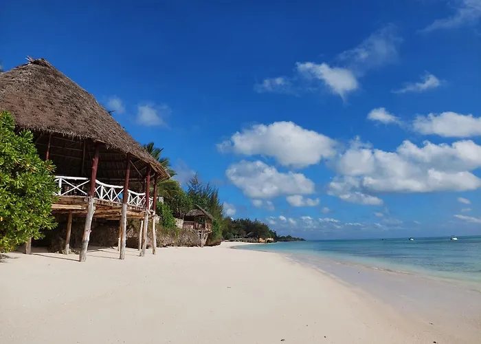 Queen Of Sheba Beach Lodge