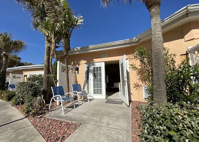 Coral Sands Inn