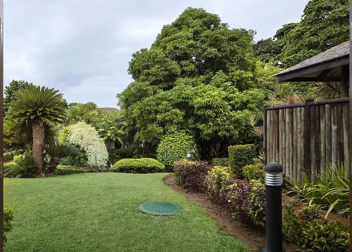 Fisherman'S Cove Resort Beau Vallon 