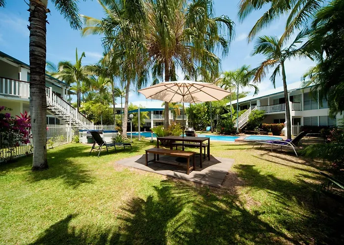 Mango House
