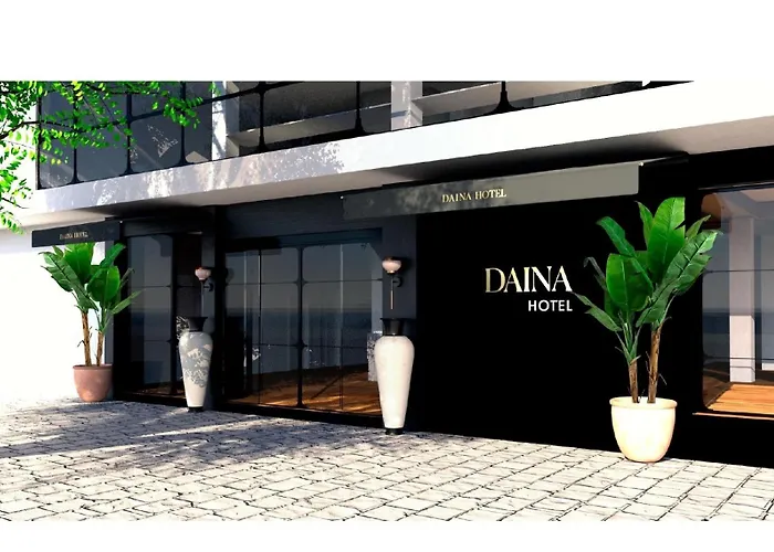 Hoposa Daina- Adults Only