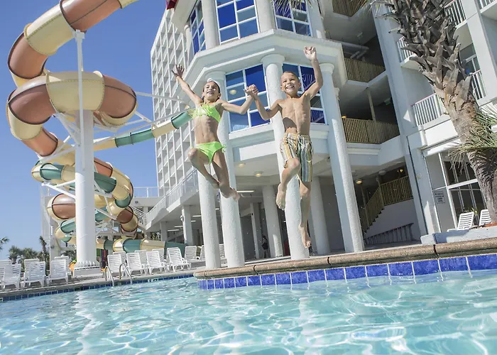 Crown Reef Beach And Waterpark