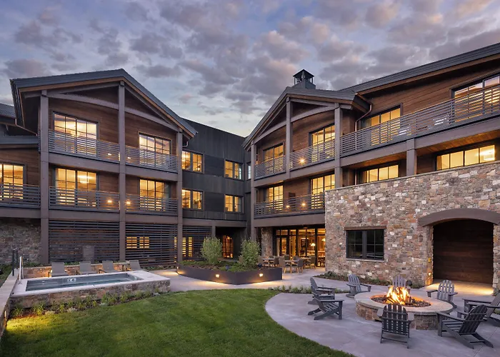 The Rusty Parrot Lodge And Spa