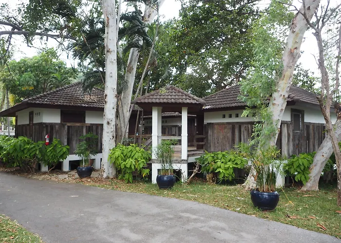 Rayong Resort Hotel โรงแรมระยองรีสอร์ท