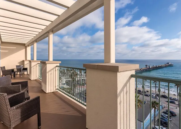 Club Wyndham Oceanside Pier