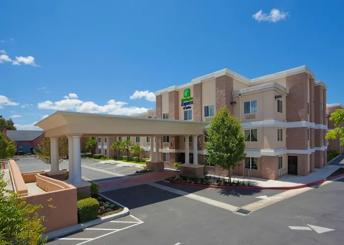 Holiday Inn Express Hotel & Suites Livermore By Ihg
