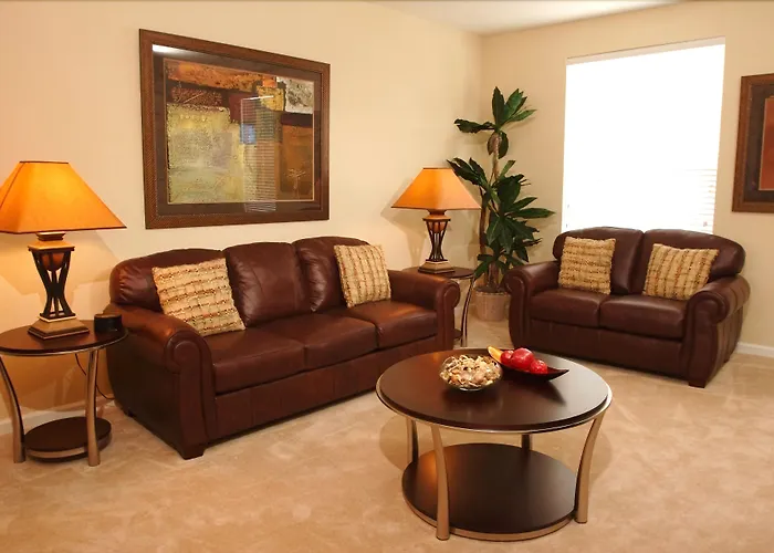 Vista Cay By Millenium At Universal Blvd.