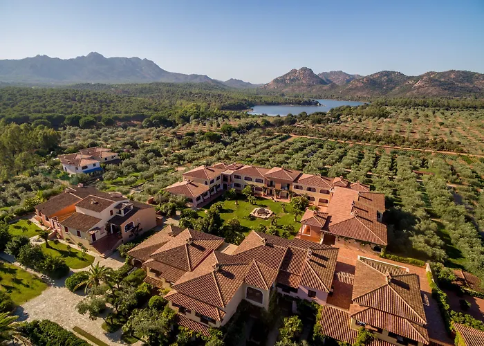I Giardini di Cala Ginepro Hotel Resort
