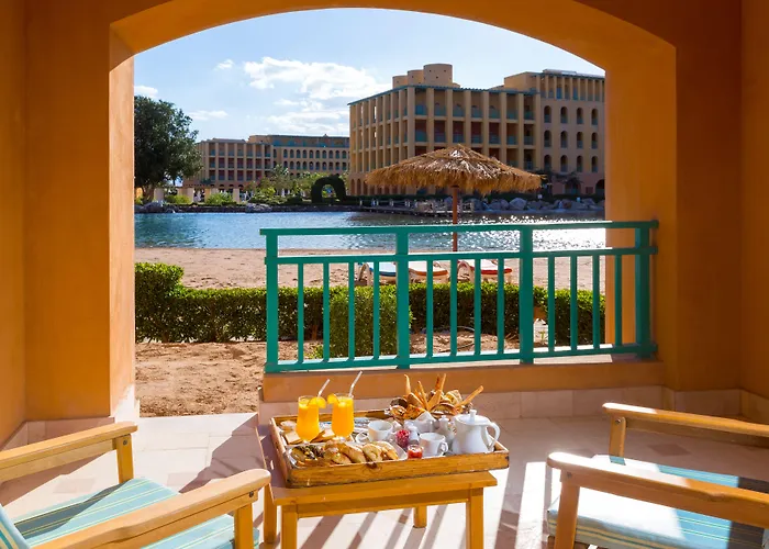 Strand Beach Resort Taba