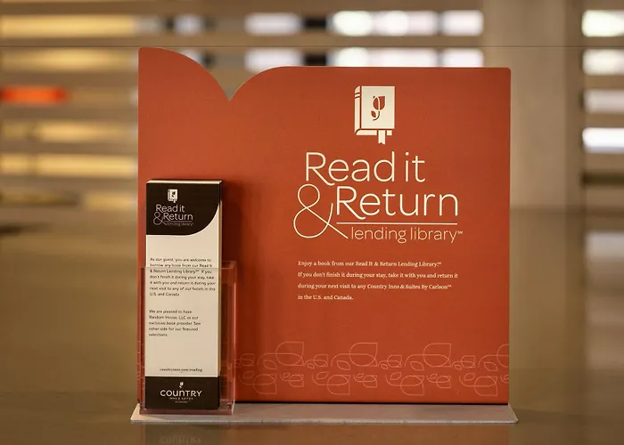 Country Inn & Suites By Radisson, Kansas City At Village West, Ks