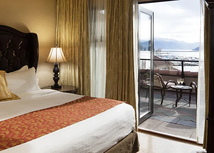 The Royal Kelowna - Bellstar Hotels & Resorts