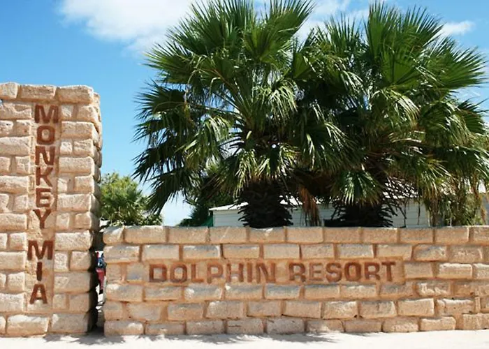 Rac Monkey Mia Dolphin Resort