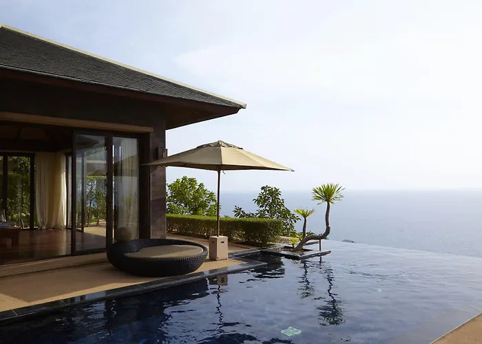 Paresa Resort Phuket (Adults Only) Strand Kamala