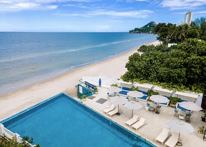Rock Beachfront Spa