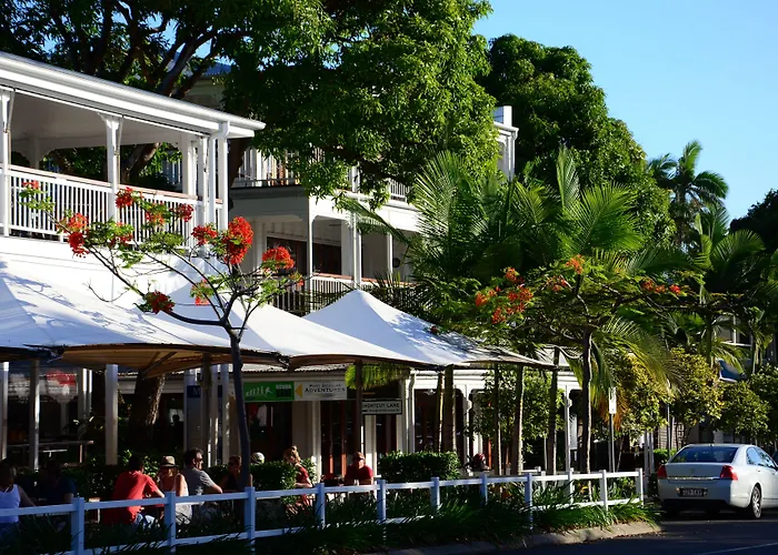 Coral Sea Villas