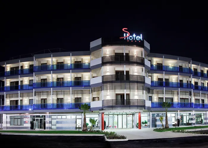 S Hotel