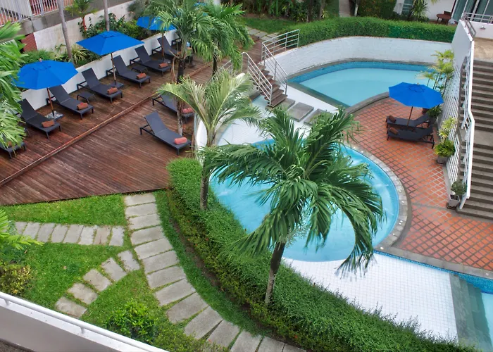 Phunawa Resort Phuket Karon Beach